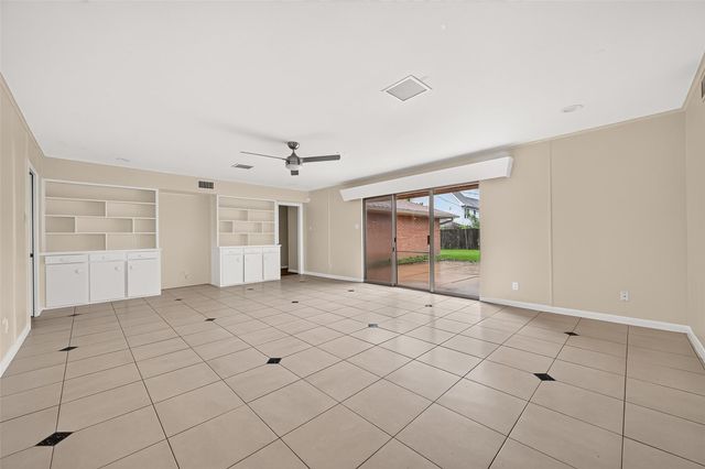 4002 Mischire Drive, Houston, TX 77025