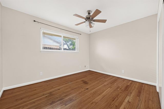 4002 Mischire Drive, Houston, TX 77025