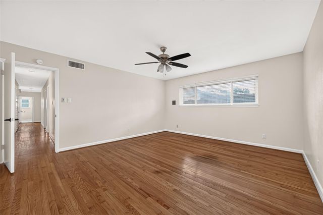4002 Mischire Drive, Houston, TX 77025