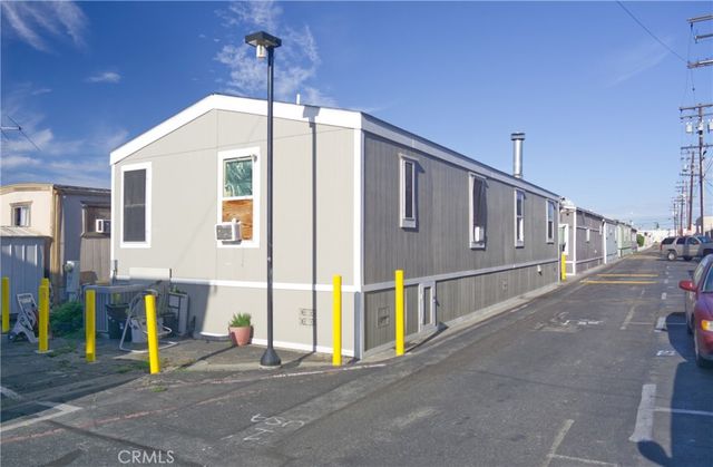 12265 Woodruff 64, Downey, CA 90241