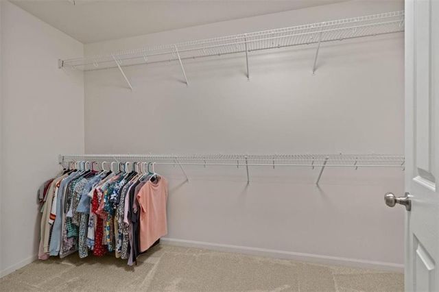 4812 W 159th Terrace, Overland Park, KS 66085