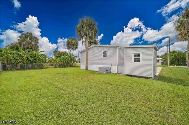 2481 Austin Smith CT, North Fort Myers, FL 33917