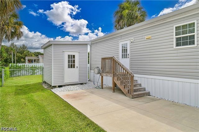 2481 Austin Smith CT, North Fort Myers, FL 33917