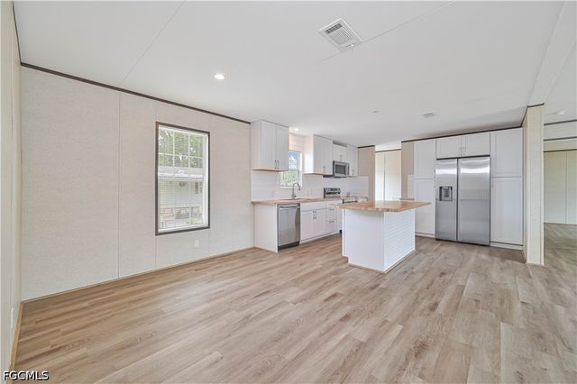 2481 Austin Smith CT, North Fort Myers, FL 33917