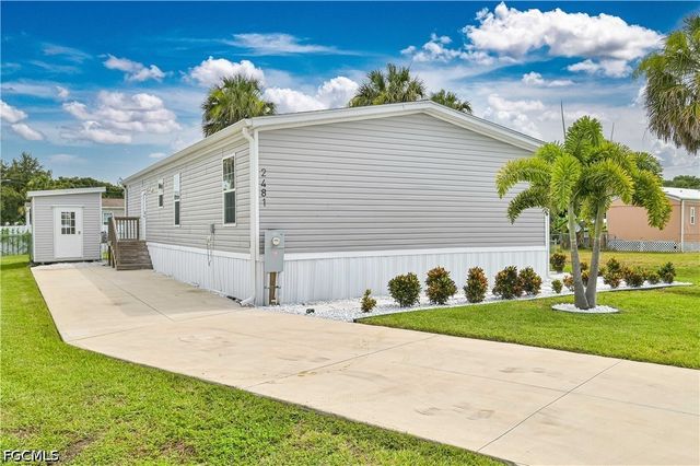 2481 Austin Smith CT, North Fort Myers, FL 33917