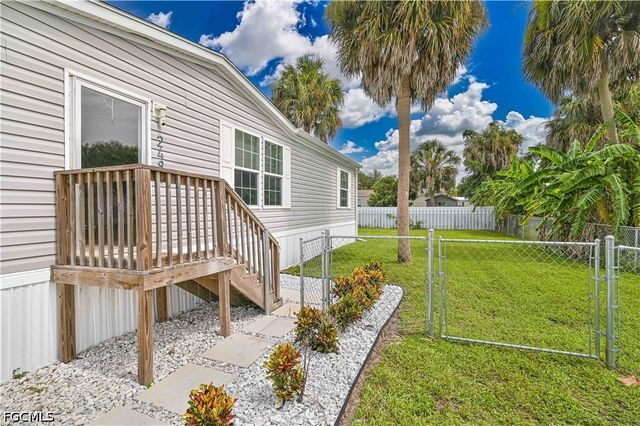 2481 Austin Smith CT, North Fort Myers, FL 33917