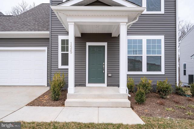 125 NATIONAL ST, Ranson, WV 25438