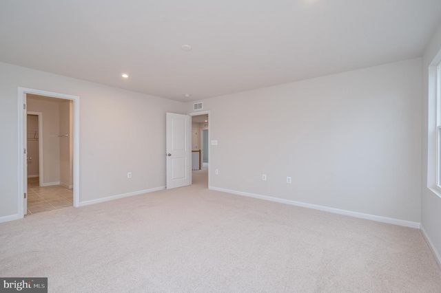 125 NATIONAL ST, Ranson, WV 25438