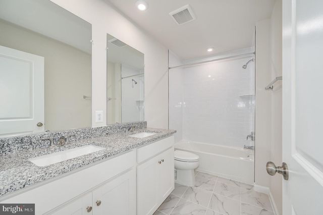 125 NATIONAL ST, Ranson, WV 25438