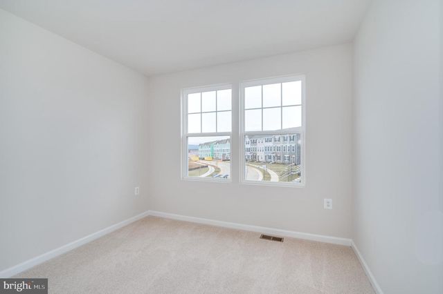 125 NATIONAL ST, Ranson, WV 25438