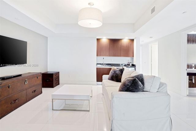 2711 S Ocean Drive 2803, Hollywood, FL 33019