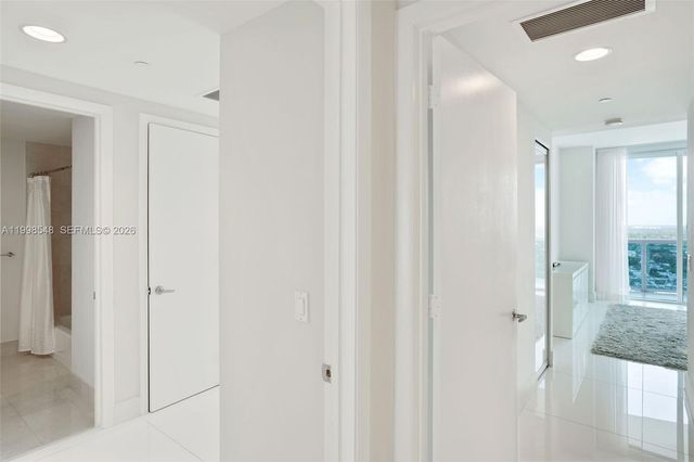 2711 S Ocean Drive 2803, Hollywood, FL 33019