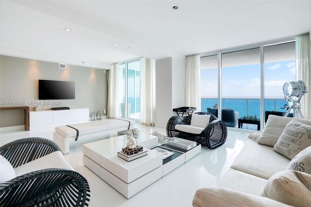 2711 S Ocean Drive 2803, Hollywood, FL 33019