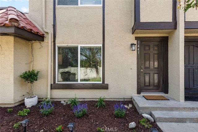 1443 1st B, Duarte, CA 91010