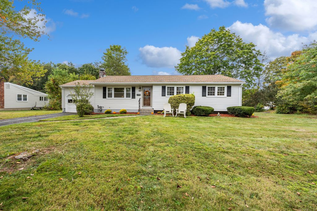 70 Warren Street, Cheshire, CT 06410