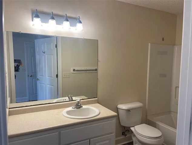 207 Lantana Court, Brunswick, GA 31520