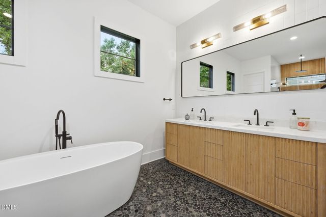 814 Tyrrell Road, Raleigh, NC 27609