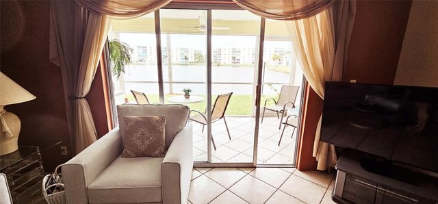 121 SE 3rd Avenue 106, Dania Beach, FL 33004