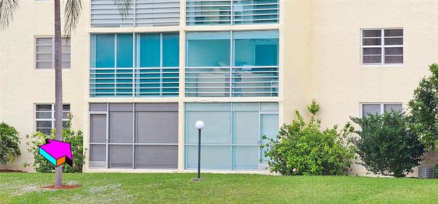 121 SE 3rd Avenue 106, Dania Beach, FL 33004