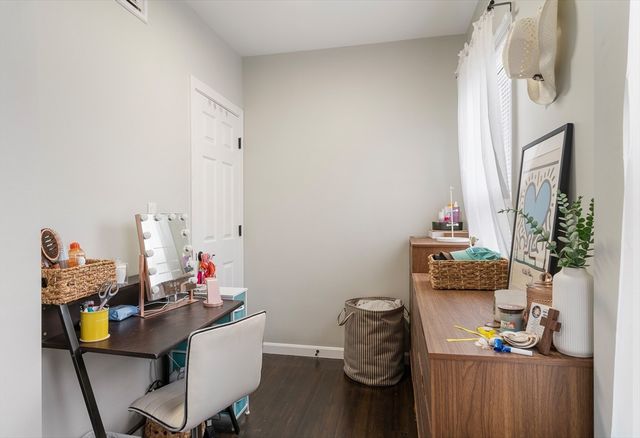 249 Everett St 2, Boston, MA 02128