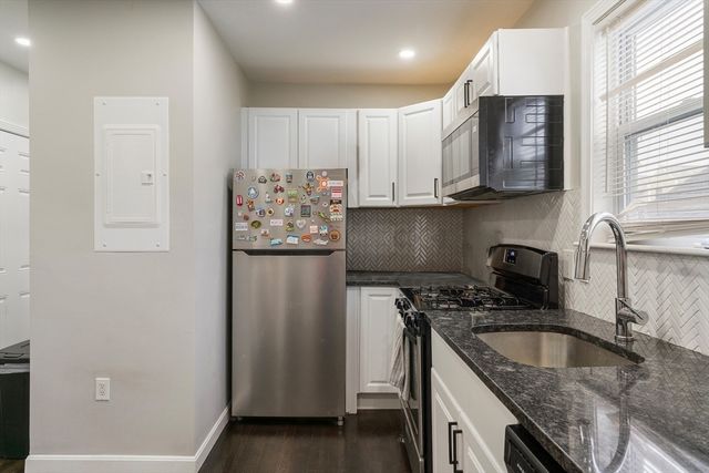 249 Everett St 2, Boston, MA 02128