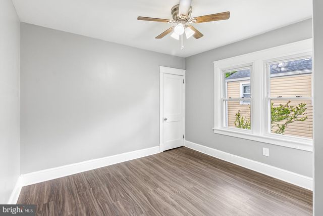213 VIRGINIA AVE, Wilmington, DE 19805