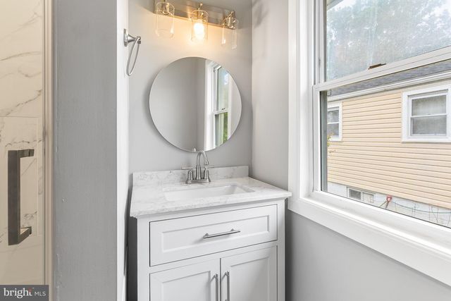 213 VIRGINIA AVE, Wilmington, DE 19805