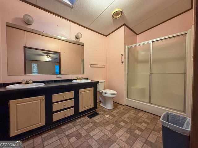 431 Paradise Valley Road, Cleveland, GA 30528