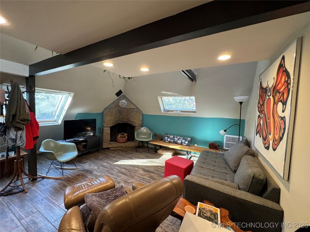 447 N Kershner Road, Sand Springs, OK 74063