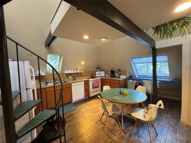 447 N Kershner Road, Sand Springs, OK 74063