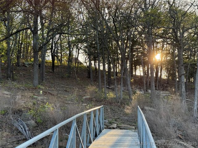 447 N Kershner Road, Sand Springs, OK 74063