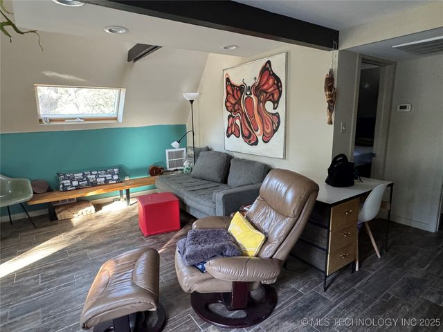 447 N Kershner Road, Sand Springs, OK 74063