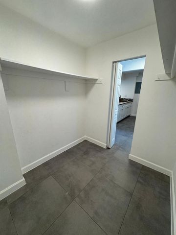 13390 NE 7th Avenue 314, North Miami, FL 33161