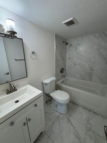 13390 NE 7th Avenue 314, North Miami, FL 33161