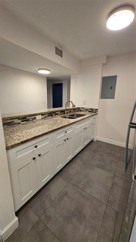 13390 NE 7th Avenue 314, North Miami, FL 33161