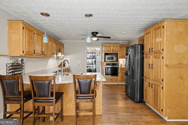 502 Wedgepark Drive, Mcdonough, GA 30252