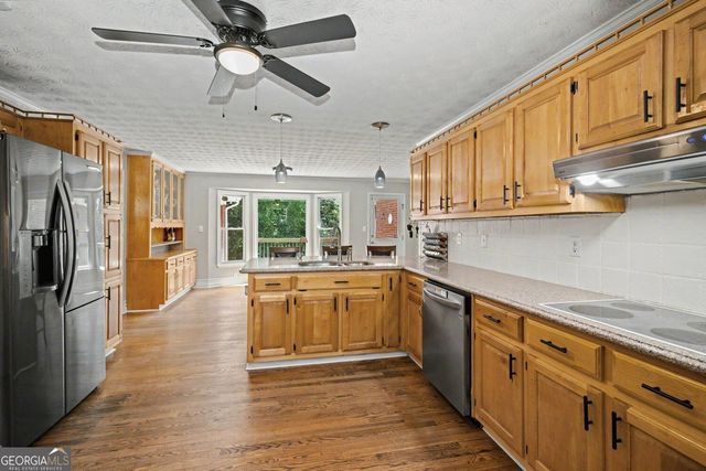 502 Wedgepark Drive, Mcdonough, GA 30252