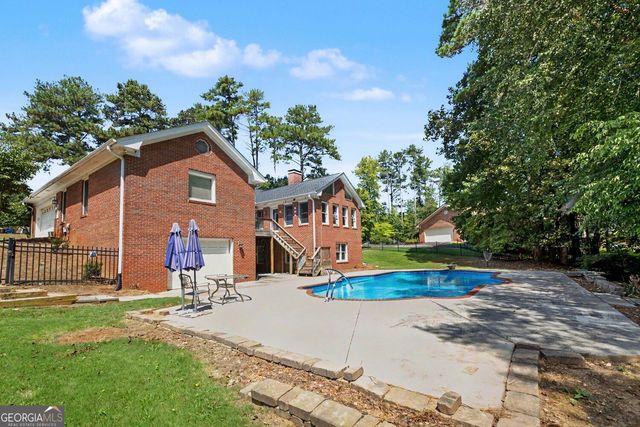 502 Wedgepark Drive, Mcdonough, GA 30252