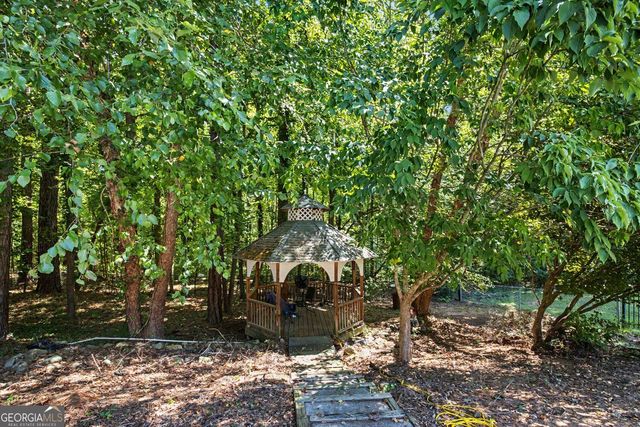 502 Wedgepark Drive, Mcdonough, GA 30252