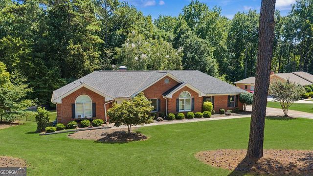 502 Wedgepark Drive, Mcdonough, GA 30252