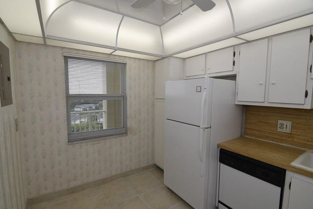 3095 N N Course 1008, Pompano Beach, FL 33069