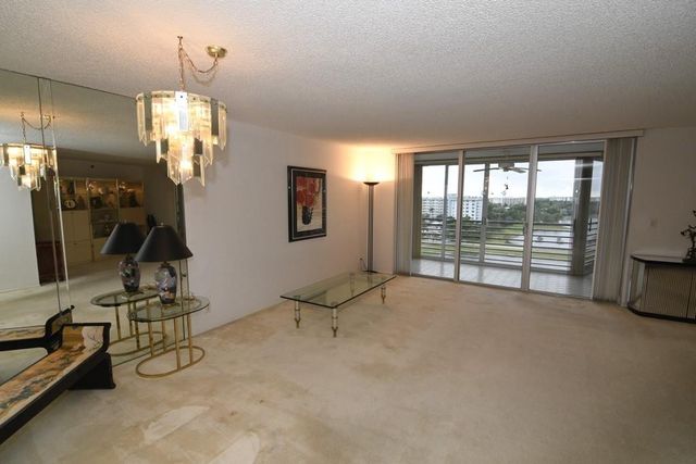 3095 N N Course 1008, Pompano Beach, FL 33069