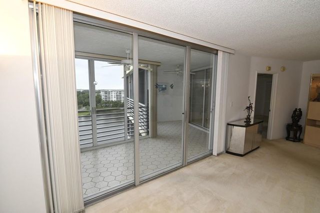 3095 N N Course 1008, Pompano Beach, FL 33069