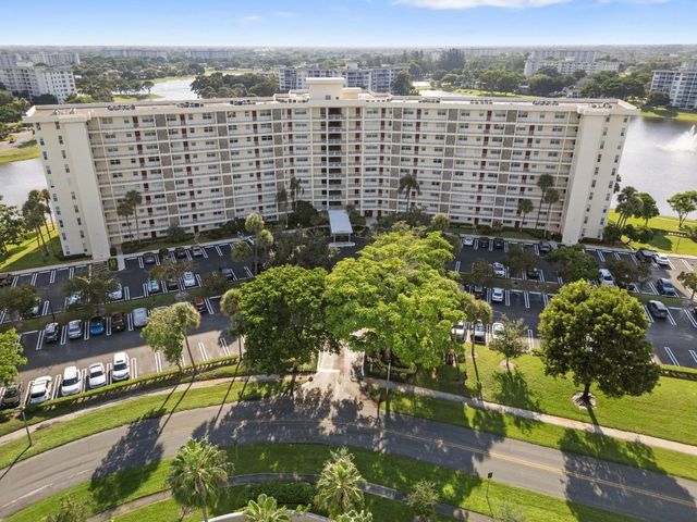 3095 N N Course 1008, Pompano Beach, FL 33069