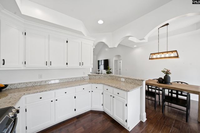 208 Crestwood Arch Way, Lexington, SC 29073