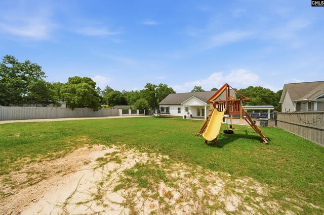 208 Crestwood Arch Way, Lexington, SC 29073