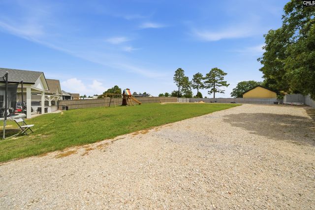 208 Crestwood Arch Way, Lexington, SC 29073