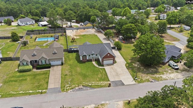 208 Crestwood Arch Way, Lexington, SC 29073