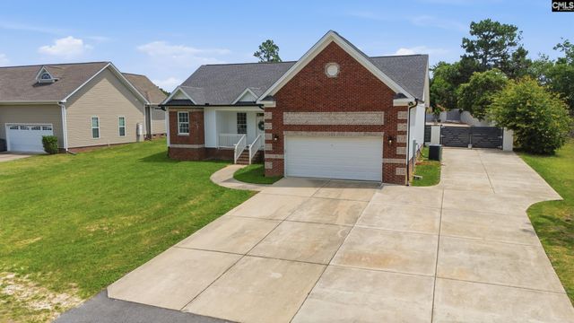 208 Crestwood Arch Way, Lexington, SC 29073
