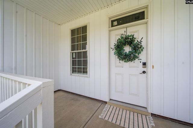 208 Crestwood Arch Way, Lexington, SC 29073